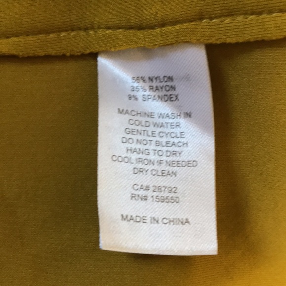 Carolina Belle Coat Yellow Size Large - Picture 5 of 5